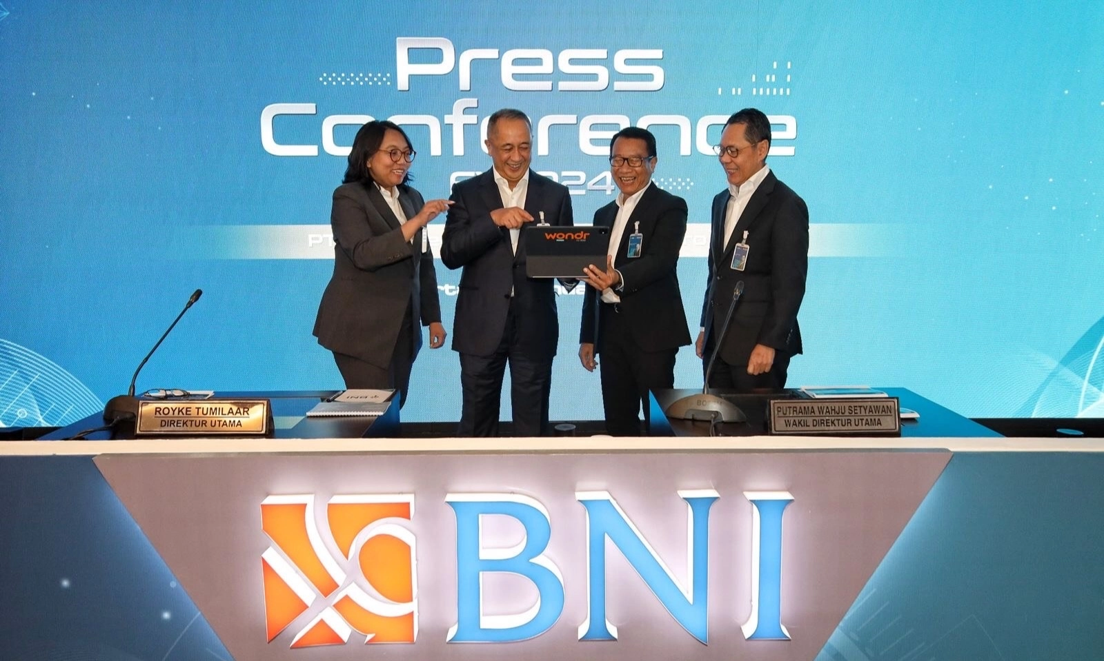 <p id="isPasted">Portofolio Pembiayaan Berkelanjutan BNI Capai Rp190,5 T</p>