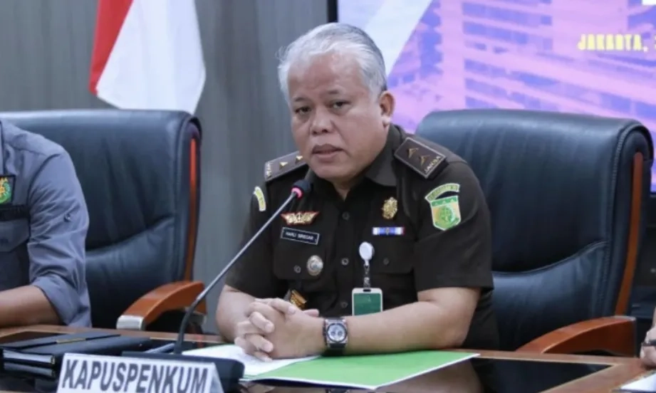 <p><strong>Kejagung Koordinasi Dengan KPK Soal Ekstradisi&nbsp;</strong><b id="isPasted">Paulus Tannos&nbsp;</b></p>