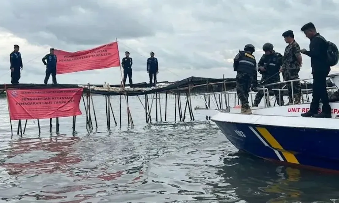 <p>KKP Periksa Kepala Desa Kohod Dan 13 Nelayan Soal Pagar Laut Tangerang</p>