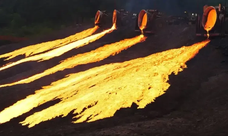 <p>Investasi Hilirisasi Naik 23,8% Pada 2024, Sentuh Rp407,8 Triliun</p>