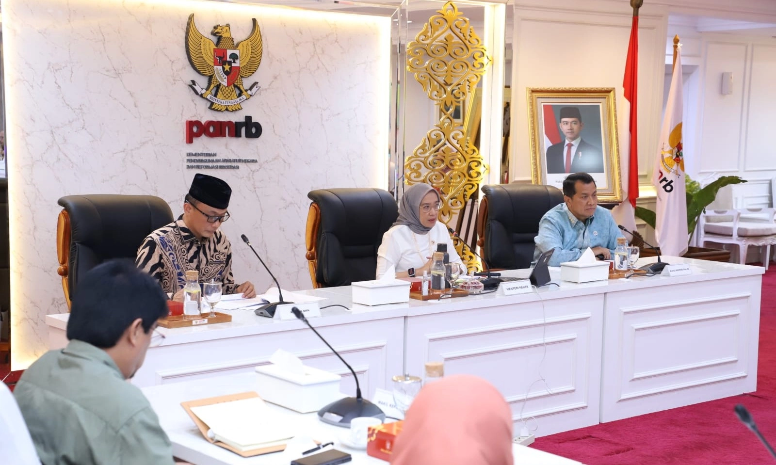 <p>Kemenpan-BKN Bahas Penuntasan Non-ASN</p>