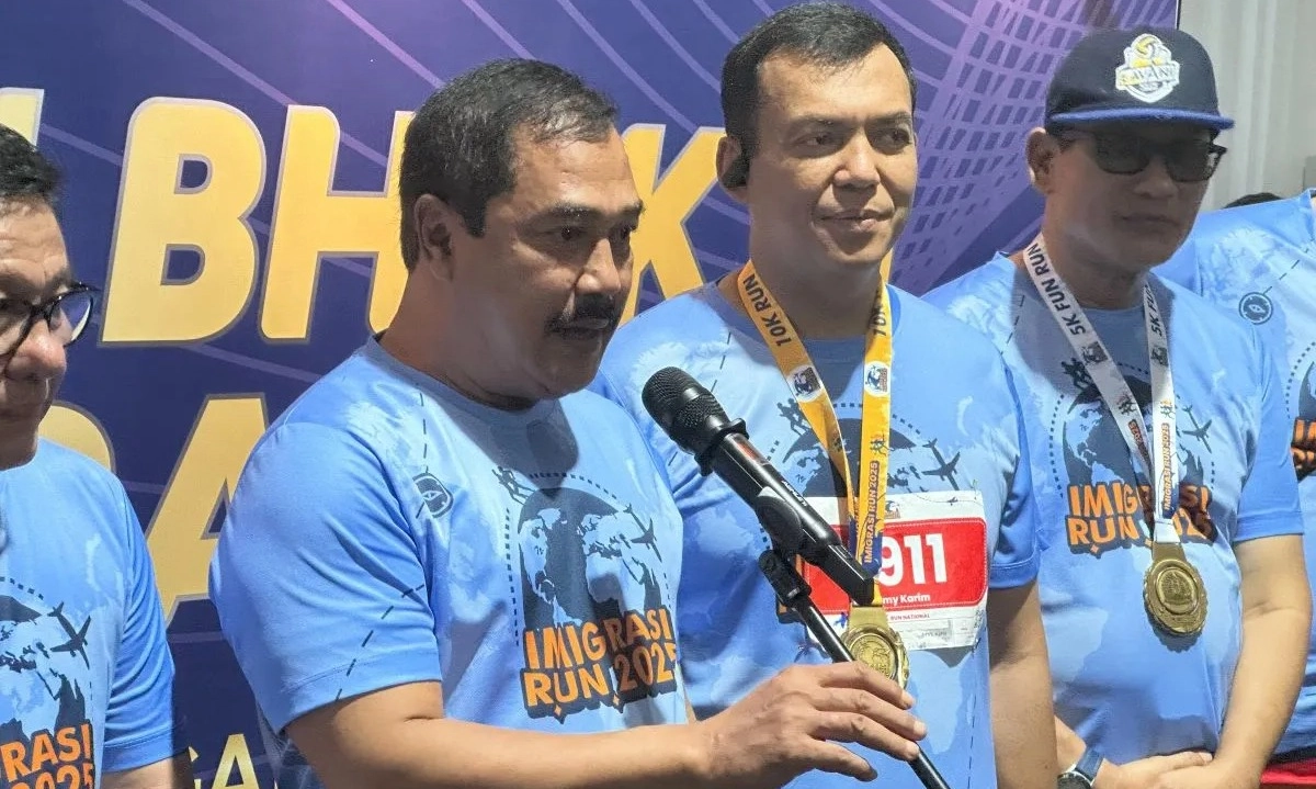 <p>Pungli WN China, 30 Petugas Imigrasi Bandara Soetta Dicopot&nbsp;</p>