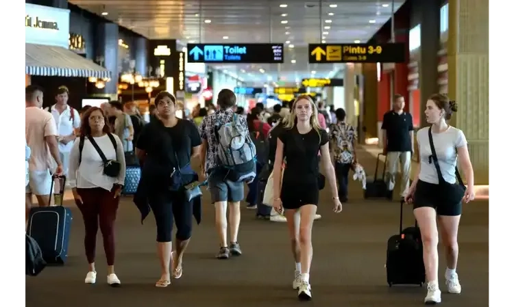 <p>Sepanjang 2024, Kunjungan Wisman Capai 13,90 Juta Orang</p>