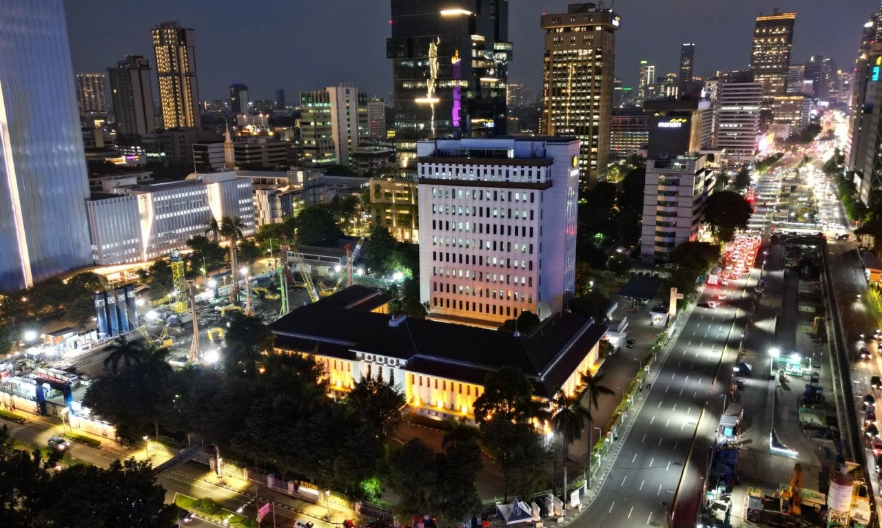 <p id="isPasted">Konsumsi Listrik Indonesia 2024 Tembus 1.411 kWh per Kapita</p>