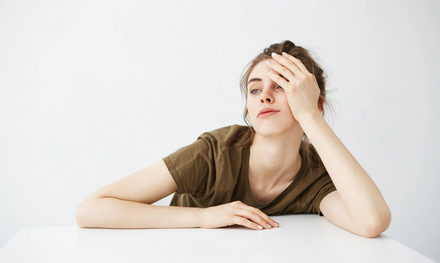 <p>Ahli: Kurang Istirahat Bisa Memberatkan Kondisi Pneumonia</p>