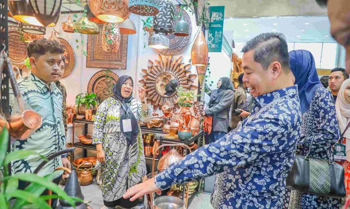 <p>Pemprov DKI Yakin Produk Jakpreneur Bisa Bersaing Di INACRAFT 2025</p>