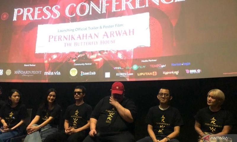 <p>Selain Indonesia, <em id="isPasted">Pernikahan Arwah</em> Tayang Di 7 Negara Asia</p>