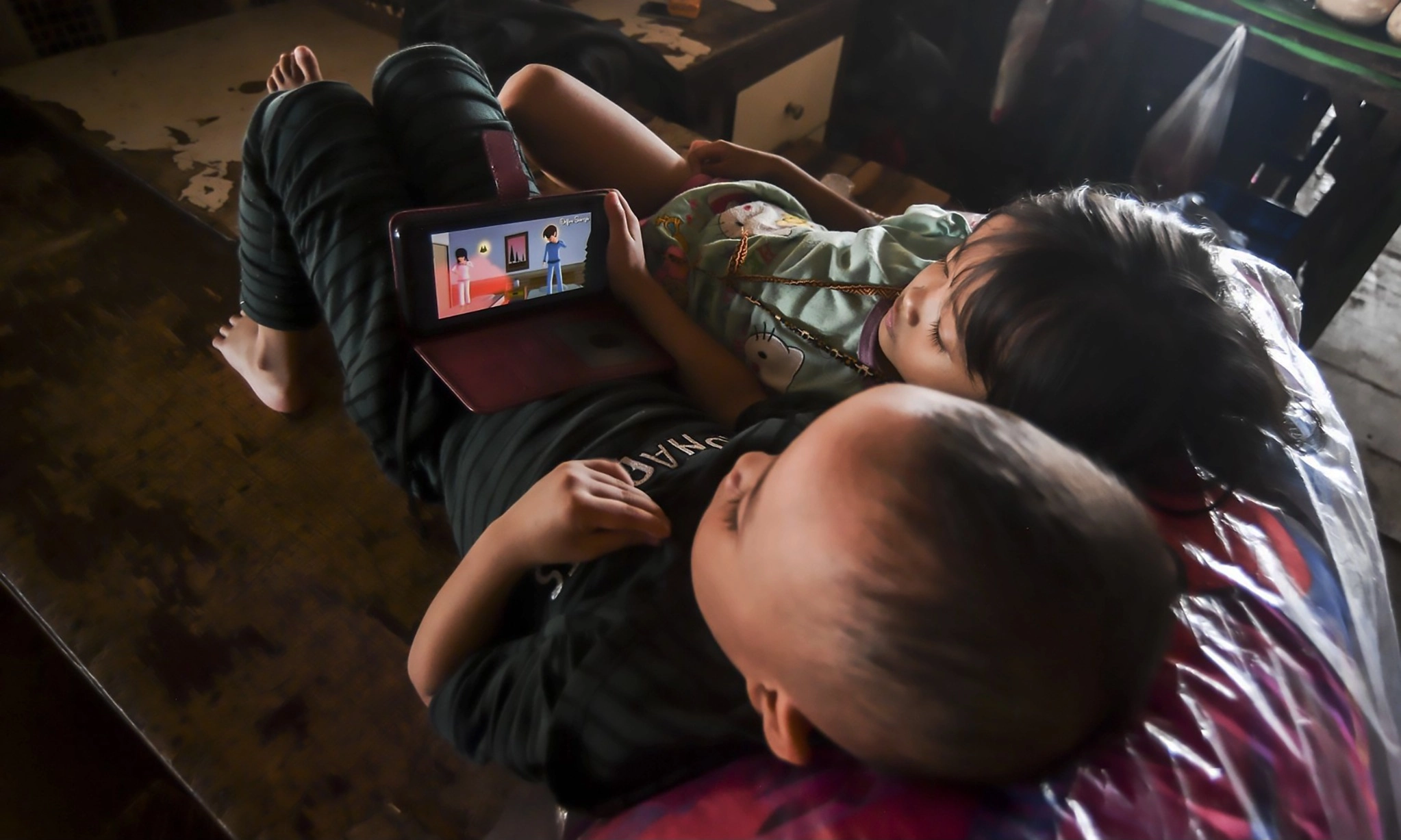 <p>Terlalu Sering Tonton Video Pendek Turunkan Minat Belajar Anak</p>