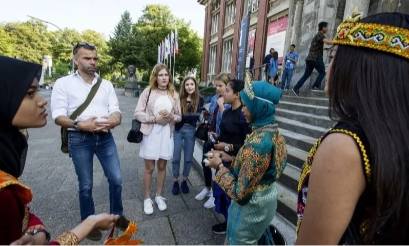 <p>Indonesia Mungkin Tiru Kebijakan India Soal Diaspora</p>