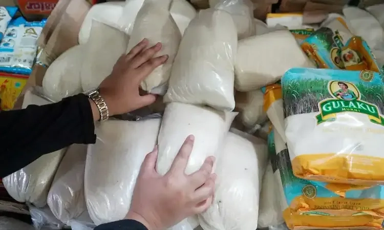 <p>BPS Waspadai Kenaikan Harga Gula Pasir Hingga Bawang Putih Jelang Ramadan</p>