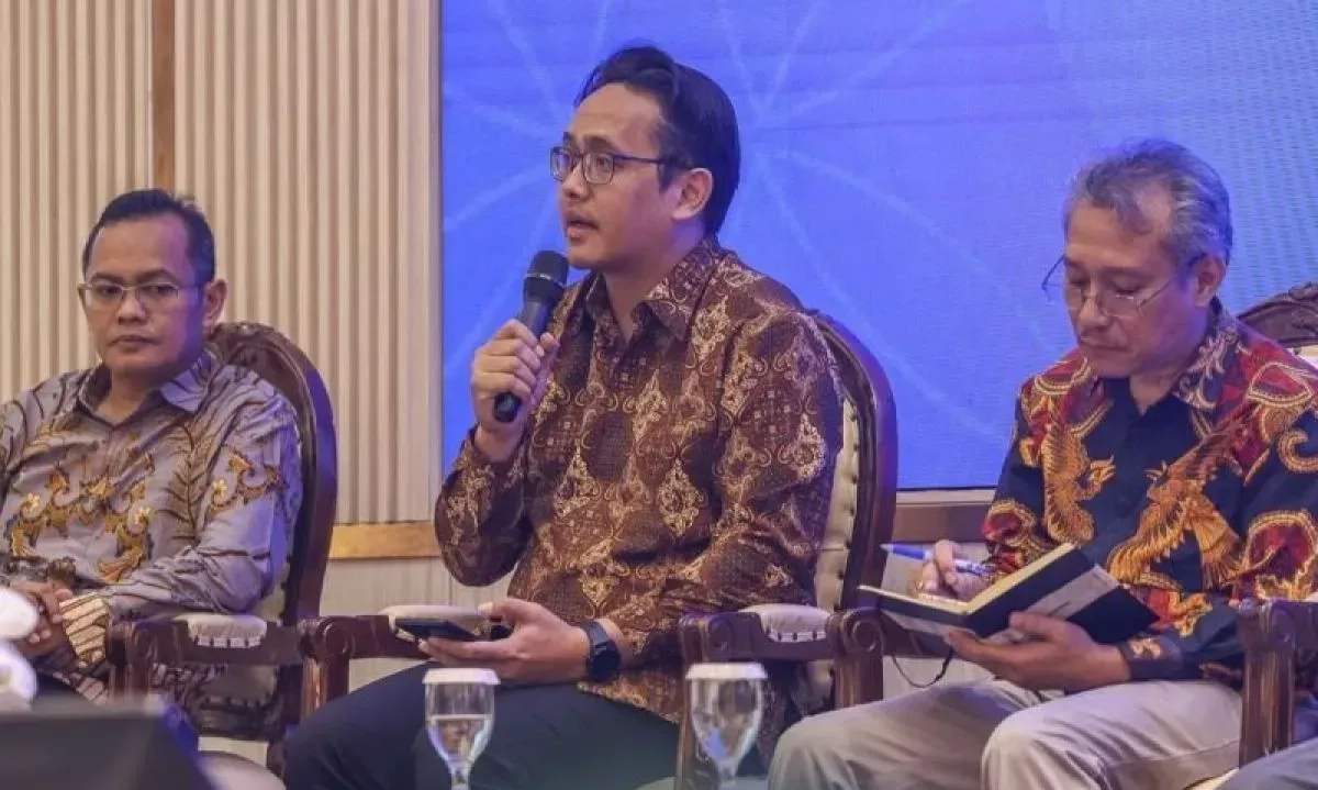 <p>Kemdiktisaintek Sokong Industri Dirgantara Lewat Penguatan Ekosistem Riset</p>