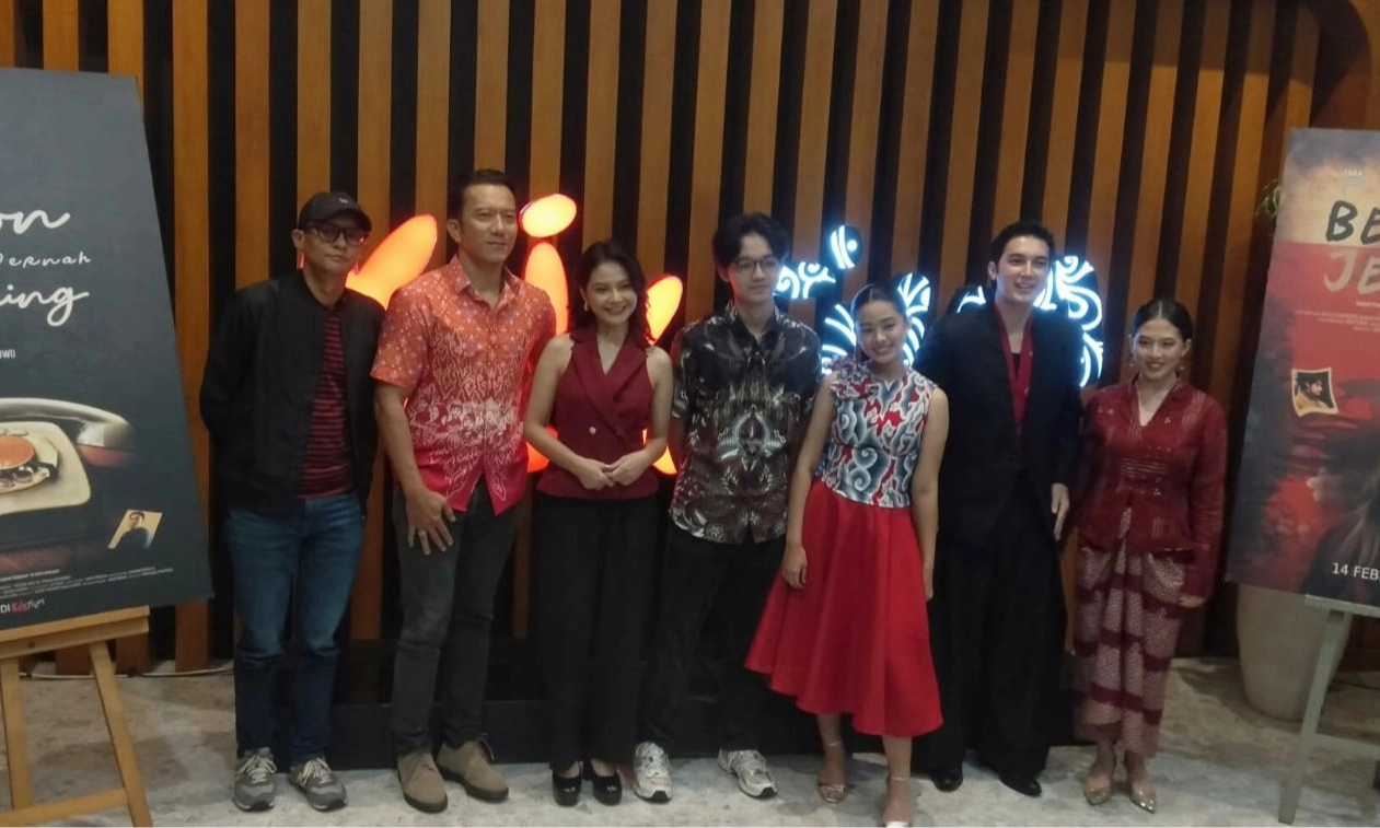 <p>Drama Spesial Valentin, <em>Berebut Jenazah&nbsp;</em>Dan<em>&nbsp;Telepon yang Tak Pernah Berdering</em></p>