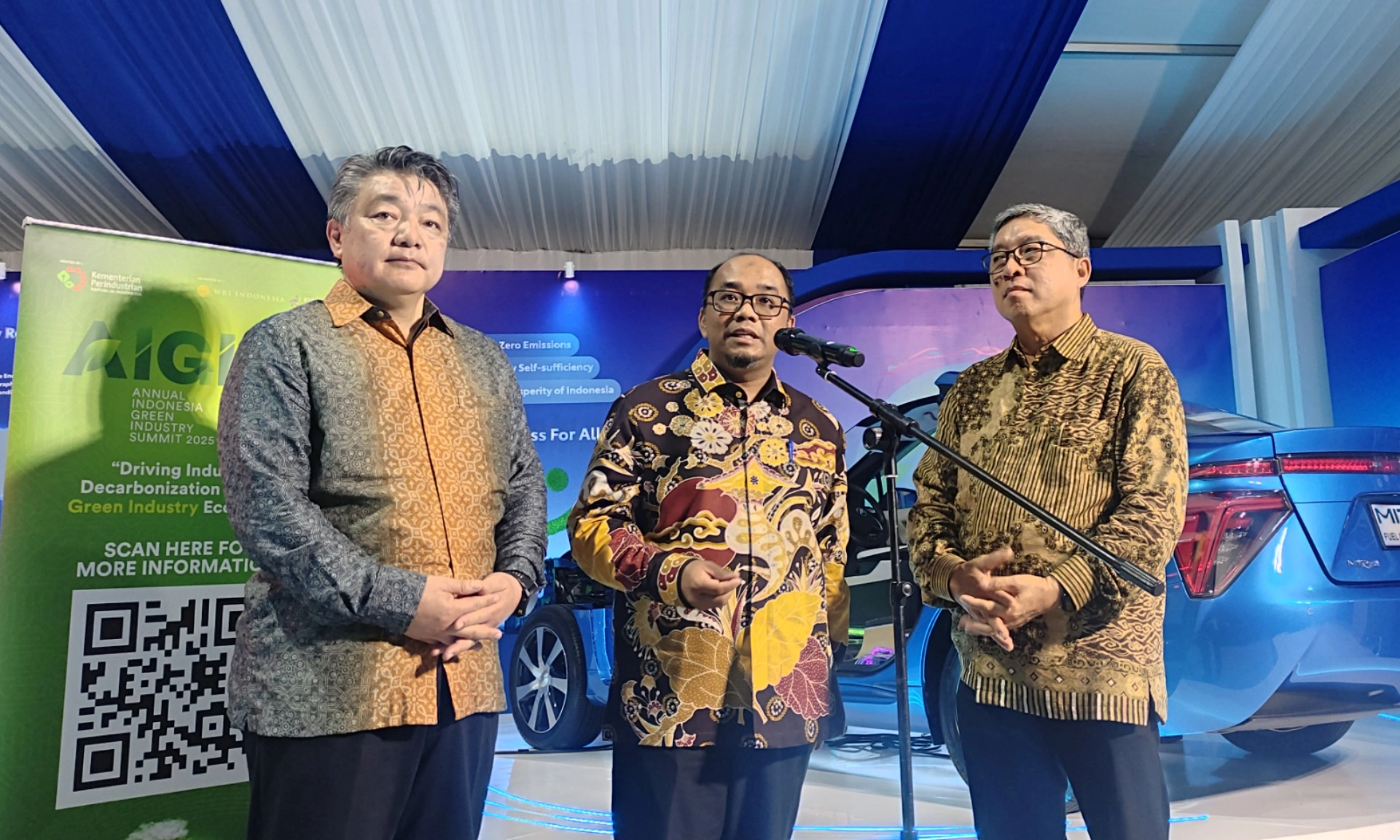 <p>Kemenperin Catat Pangsa Pasar Mobil Listrik RI 2024 Melejit 60%</p>
