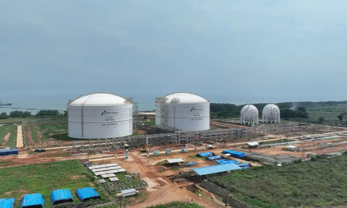 <p>WIKA Bidik Proyek LPG Tuban Rampung 2026</p>