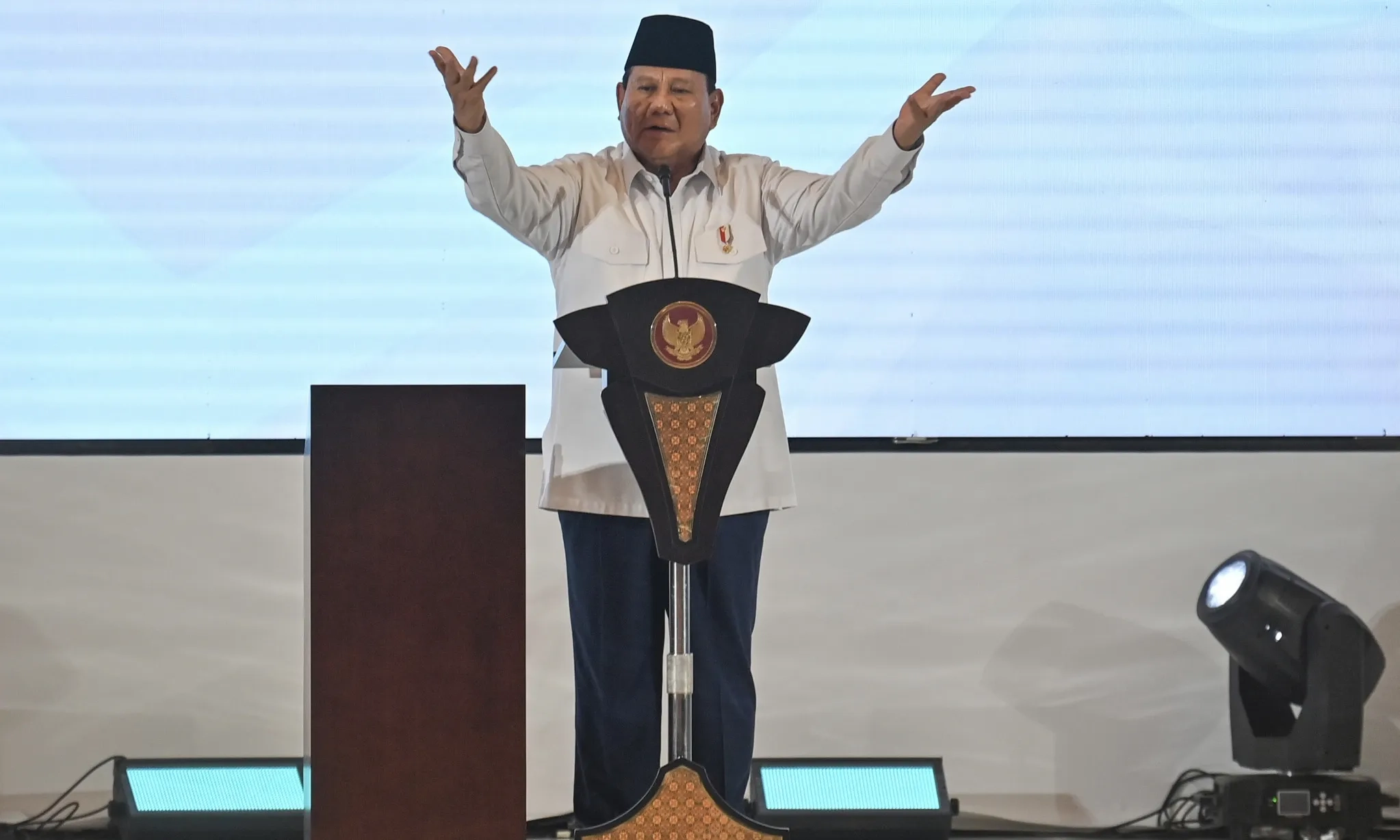 <p>Kader Gerindra Siap Bekerja Bagi Prabowo Capres 2029</p>