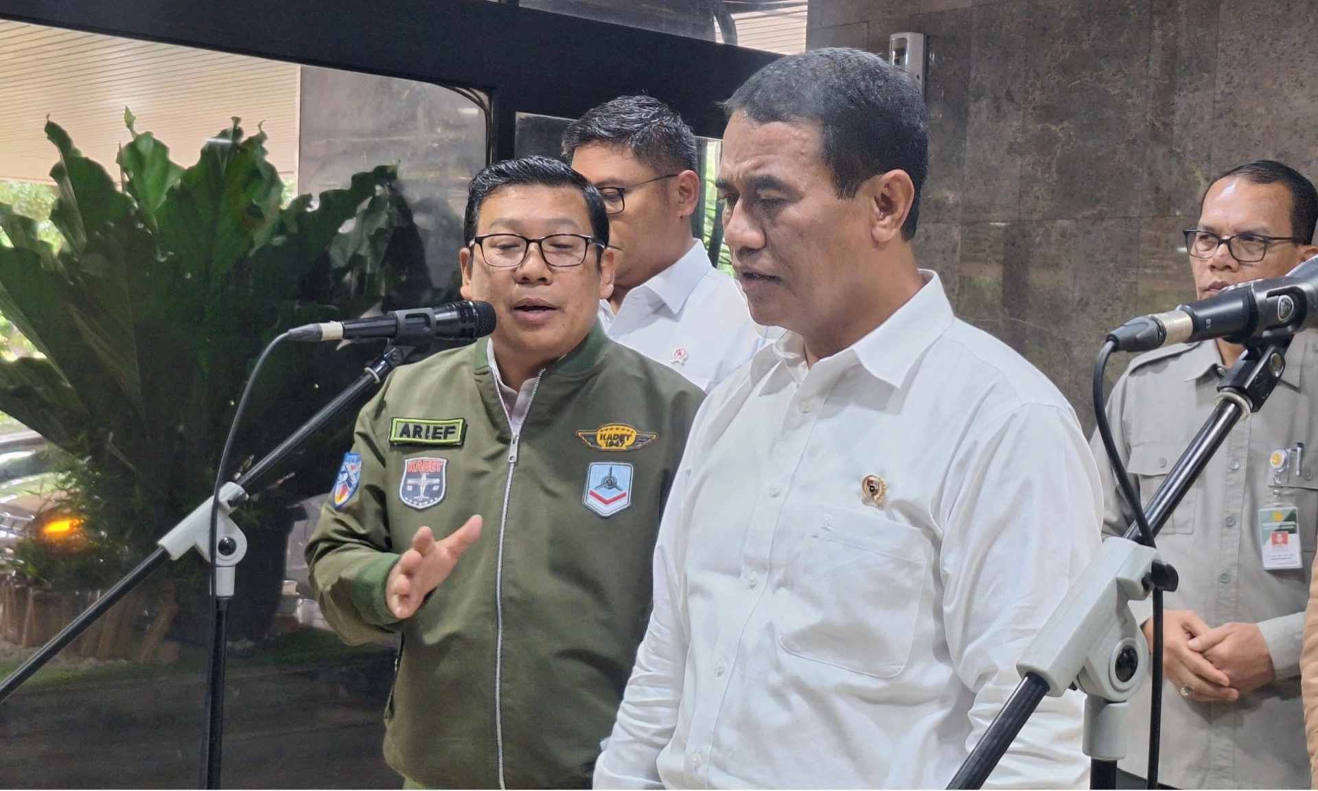 <div dir="auto" id="isPasted">Meski Ada Impor, Pemerintah Pastikan Harga Daging Sapi Tak Makin Anjlok</div>