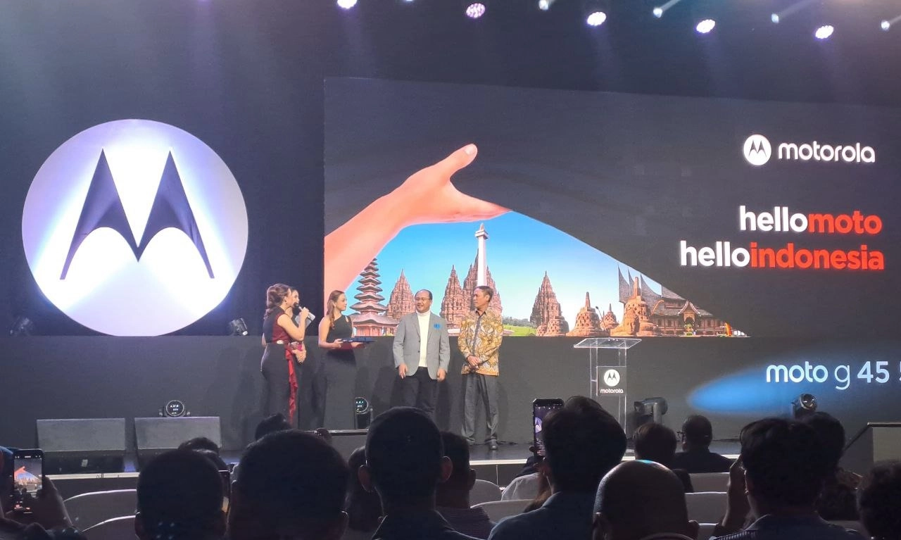 <p id="isPasted">Pemerintah Dorong Industri HKT Terus Tumbuh di Indonesia</p>