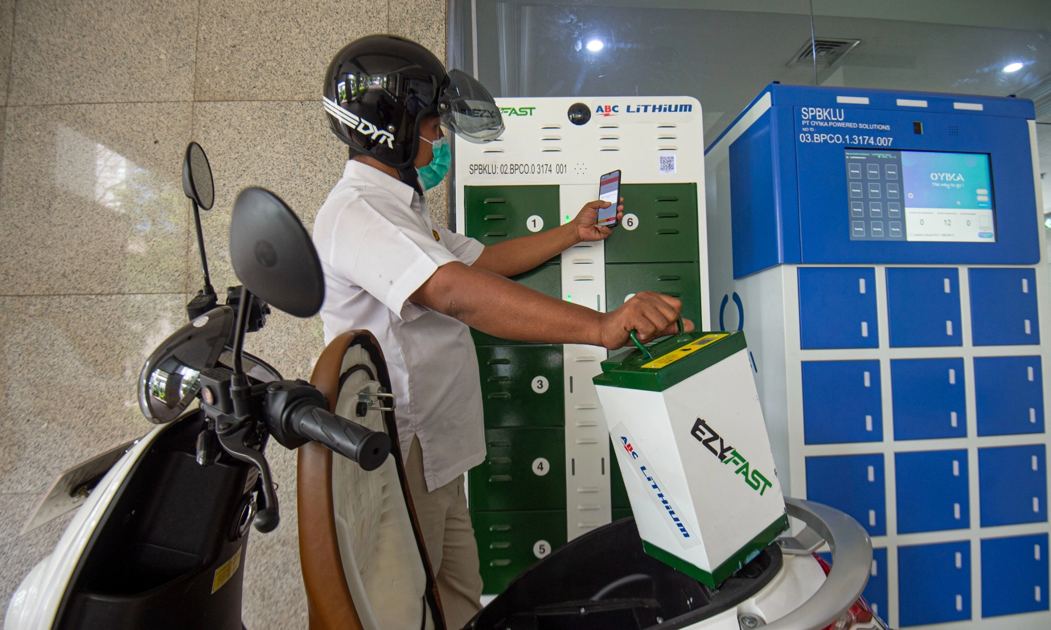 <p id="isPasted">Bos ANTAM &#39;Ngeluh&#39; Soal Banyaknya Izin Untuk Bangun Ekosistem Baterai EV</p>