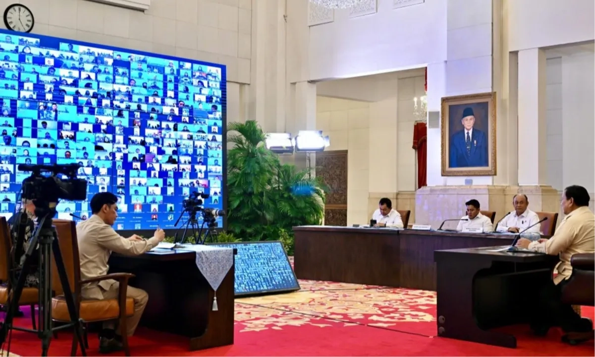 <p>Prabowo Ingatkan SPPI Potensi Penyimpangan MBG</p>