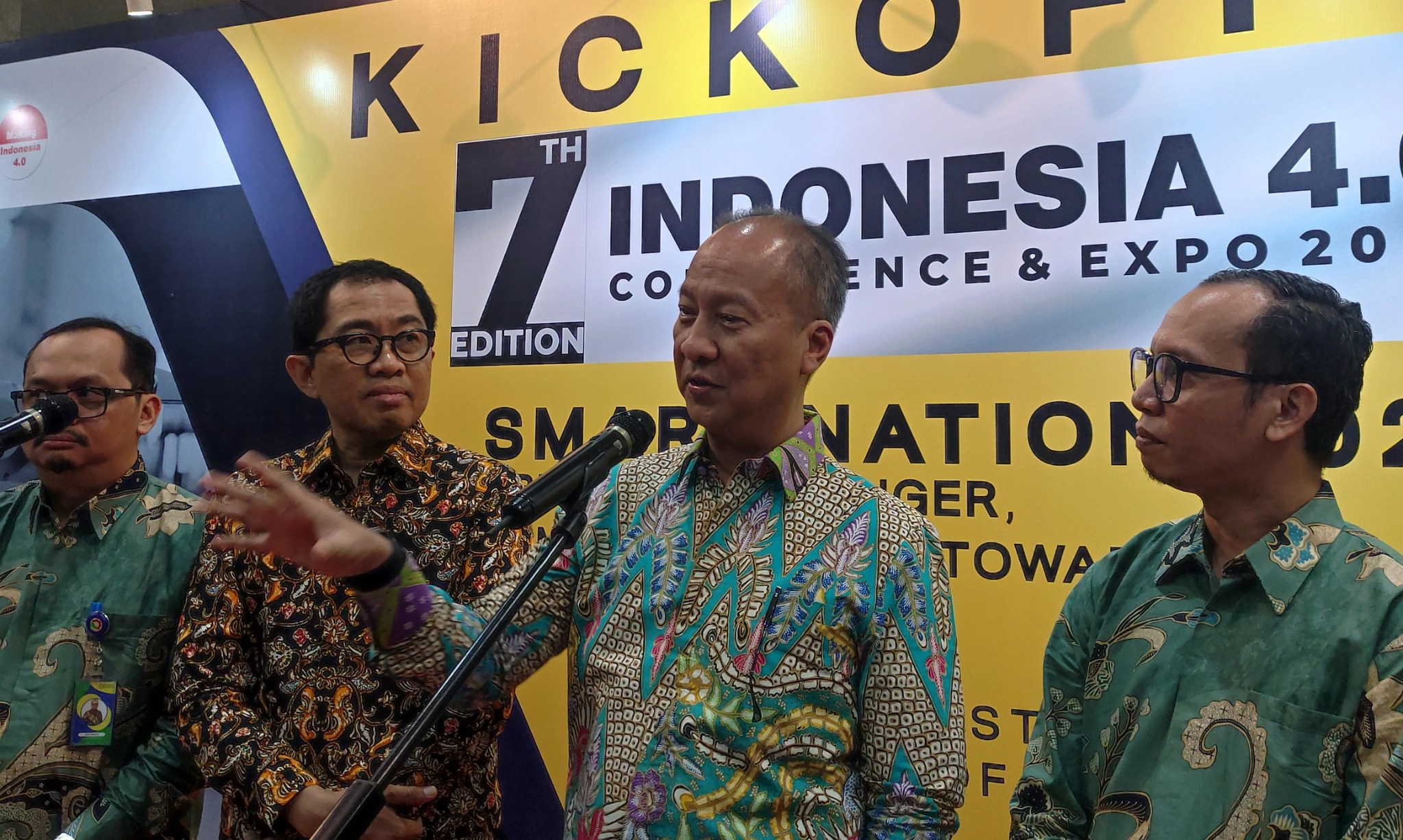 <p>Menperin Targetkan 10 Perusahaan National Lighthouse Industri 4.0 Di 2025</p>