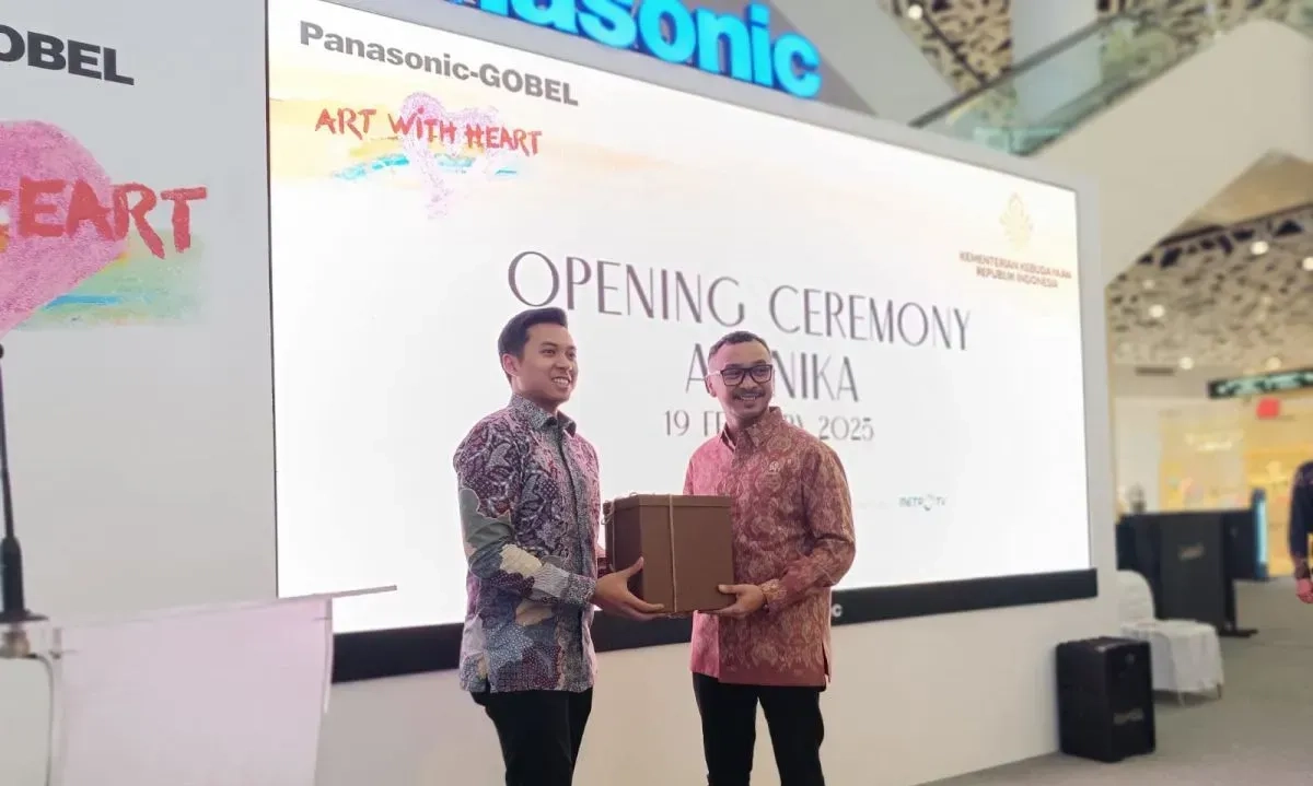 <p>Panasonic-Gobel Bangun Inklusivitas Kesenian Lewat&nbsp;<em id="isPasted">Art With Heart</em>&nbsp;</p>