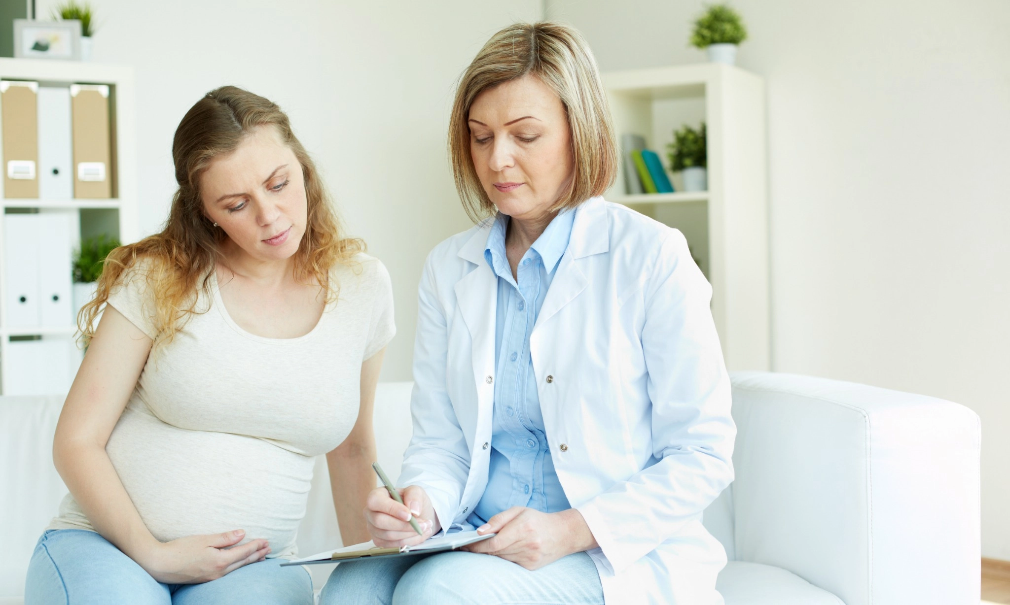 <p>Hipertansi Pada Ibu Hamil Bisa Picu Terjadinya Preeklamsia</p>