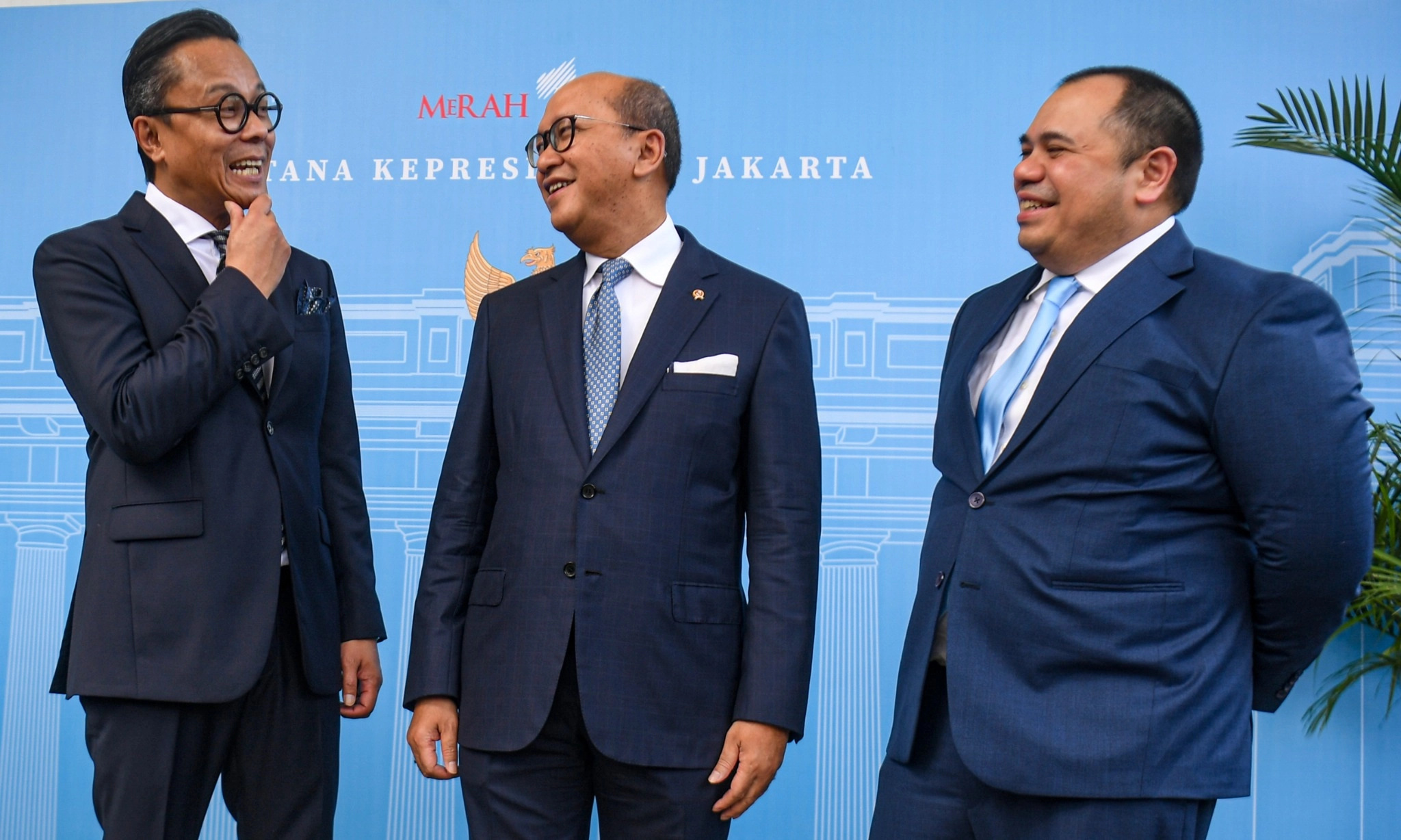 <p id="isPasted">Ditunjuk Jadi Kepala BPI Danantara, Segini Harta Kekayaan Rosan Roeslani</p>