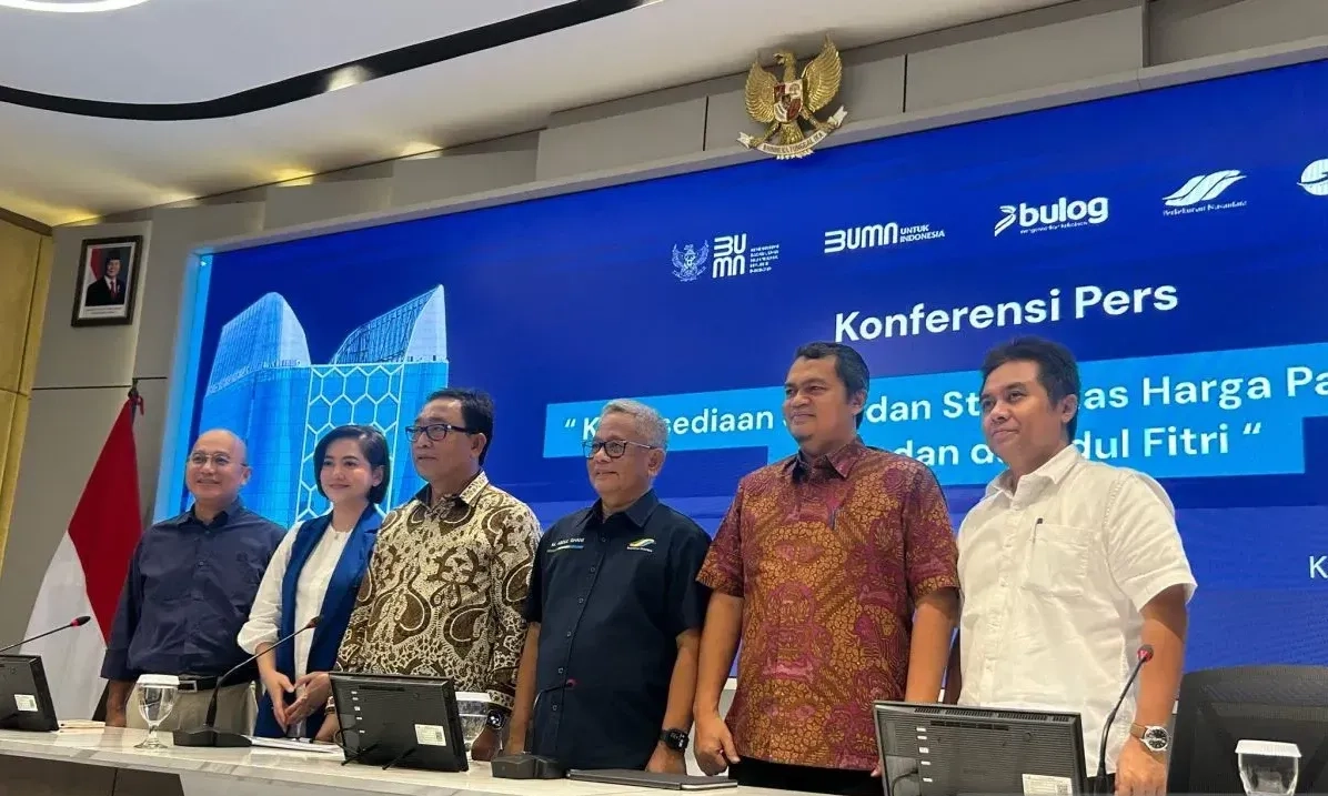 <p>Jelang Ramadan, Pemerintah Janji Banjiri Pasar Dengan Barang Kebutuhan Pokok</p>