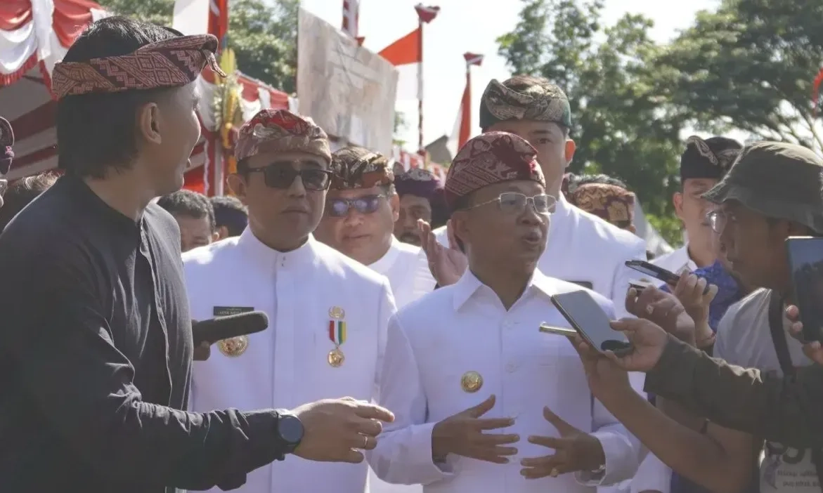 <p>Atasi Kemacetan, Pemprov Bali Siapkan Rp5 Triliun Untuk Bangun Jalan</p>