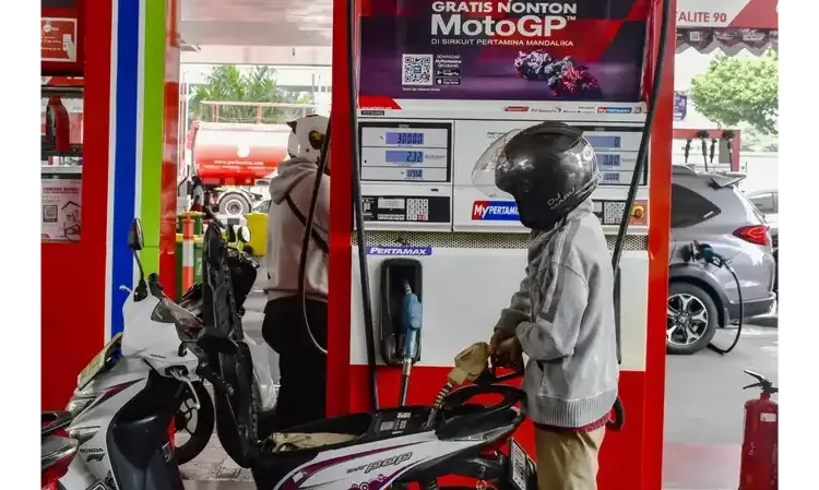 <p>Dirut Pertamina Angkat Bicara Soal Dugaan Korupsi Tata Kelola Minyak Mentah</p>