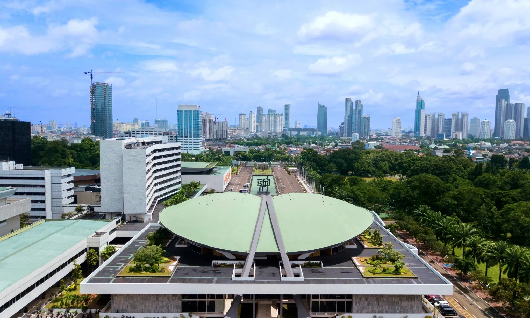 <p>DPR Yakin Revisi UU TNI Tidak Ulangi Masa Orba</p>