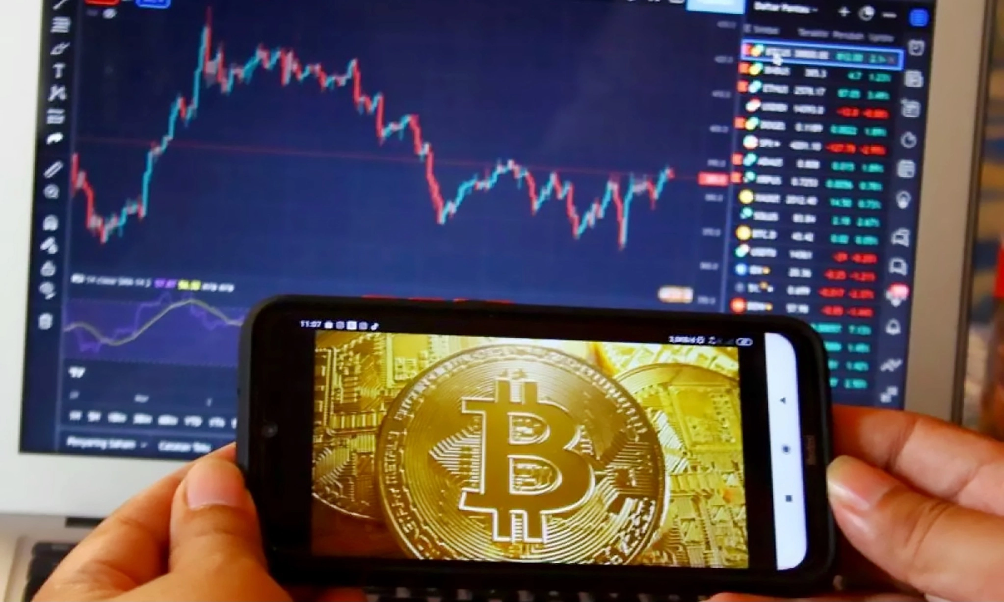 <p id="isPasted">Kini Sentuh US$87.000, Bitcoin Alami Volatilitas Akibat Kebijakan Tarif Impor AS</p>