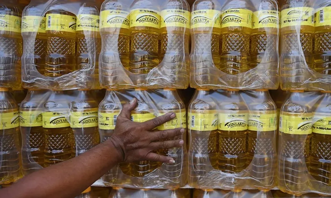 <p>Pengamat: Perlu Kebijakan Baru Yang Tidak Mendistorsi Harga Minyakita</p>