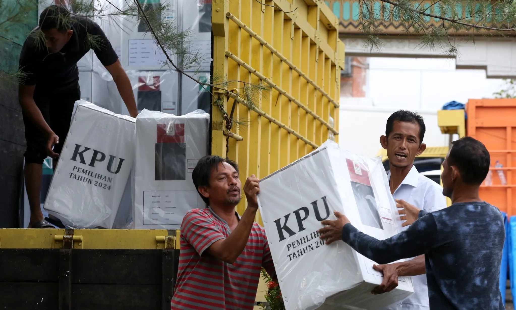 <p>KPU Simulasi Pemilihan Suara Ulang</p>