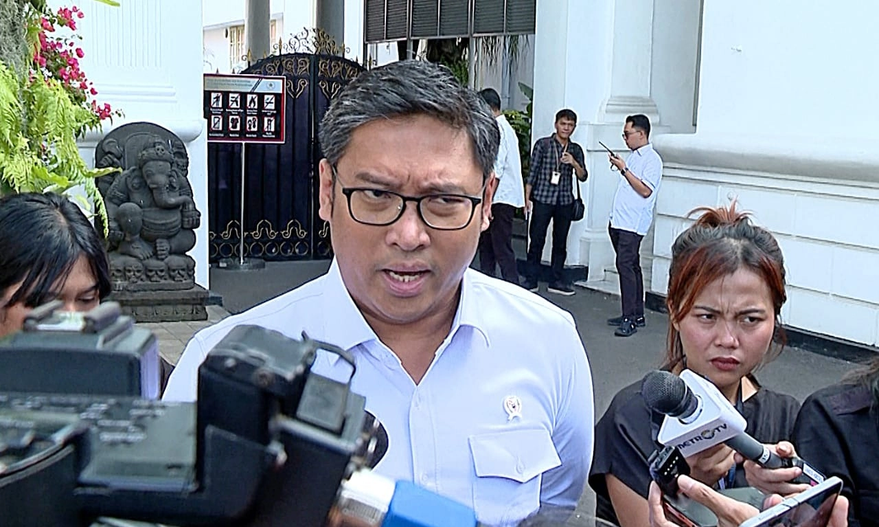 <p>Temuan Beras Berkutu, Kementan Minta Bulog Perbaiki Manajemen Sirkulasi</p>