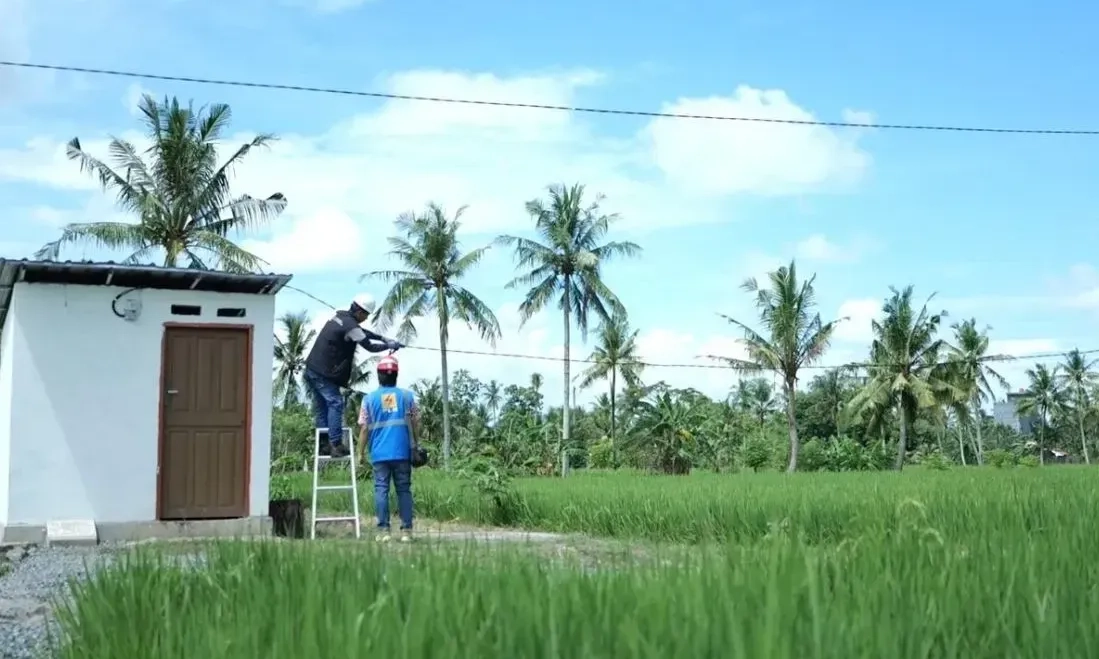 <p>Petani Di Sidrap Bisa Hemat Biaya Operasional 63% Berkat Listrik Hijau PLN</p>