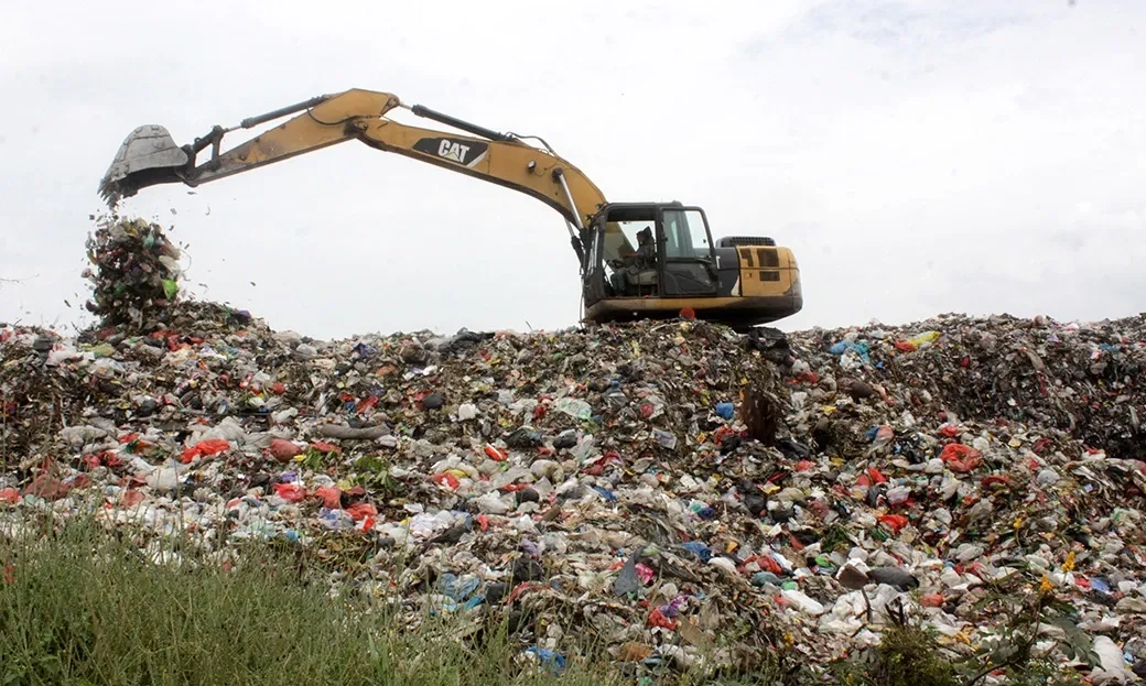 <p>Pelarangan <em>Open Dumping</em> Harus Dibarengi Upaya Mitigasi</p>