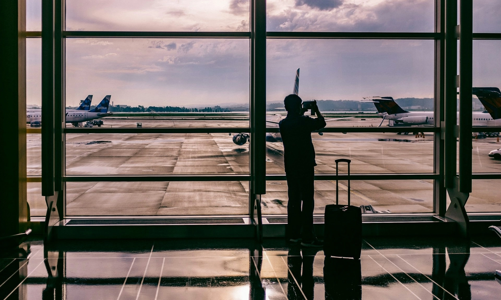 <p>Menghindari Penipuan Saat Mengajukan Visa Liburan</p>