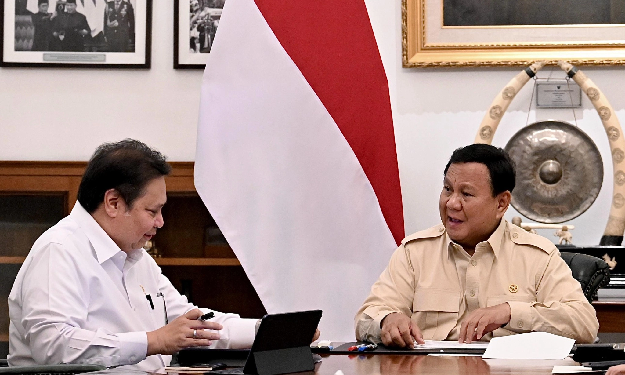 <p>Airlangga: Tiongkok Rencana Investasi Rp16 T Di KEK Batang</p>