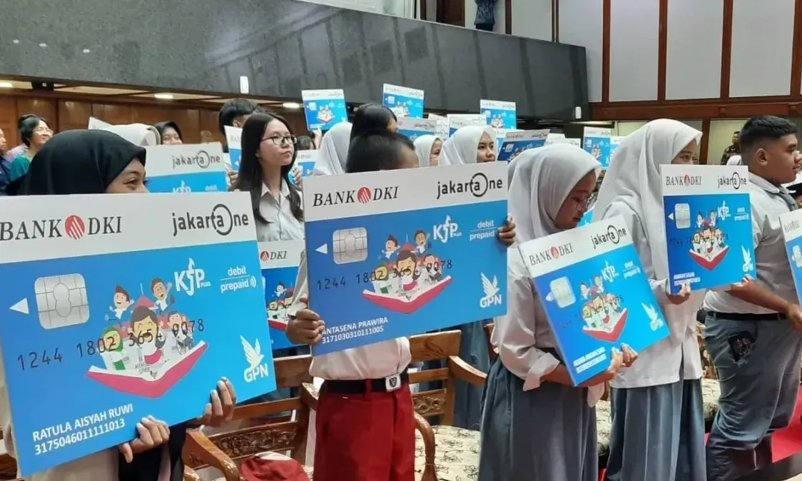 <p>Hore! KJP Plus Tahap I Tahun 2025 Cair</p>