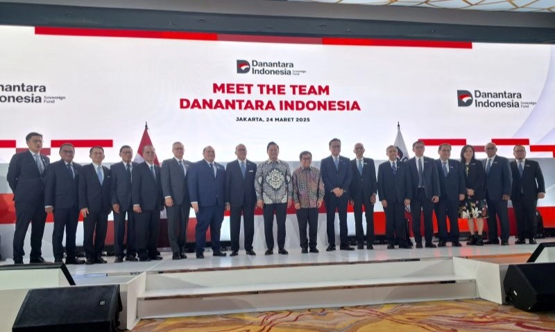 <p id="isPasted">Resmi, Ini Susunan Lengkap Pengurus Danantara</p>