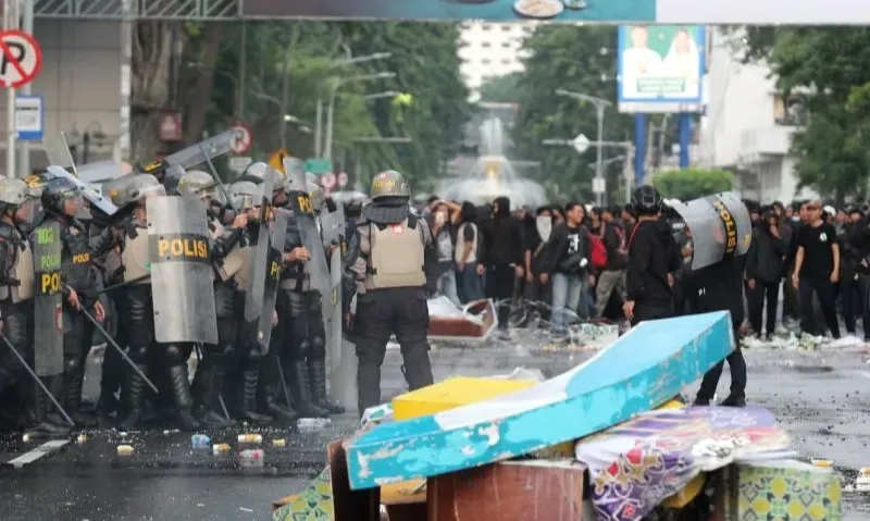 <p>ICW Kecam Kekerasan Polisi Terhadap Aksi Demo Tolak UU TNI</p>