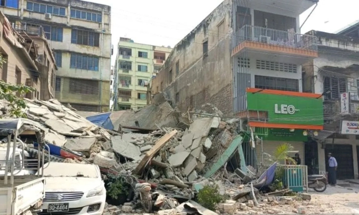 <p>BNPB Sebut Tak Ada WNI Korban Gempa Myanmar</p>