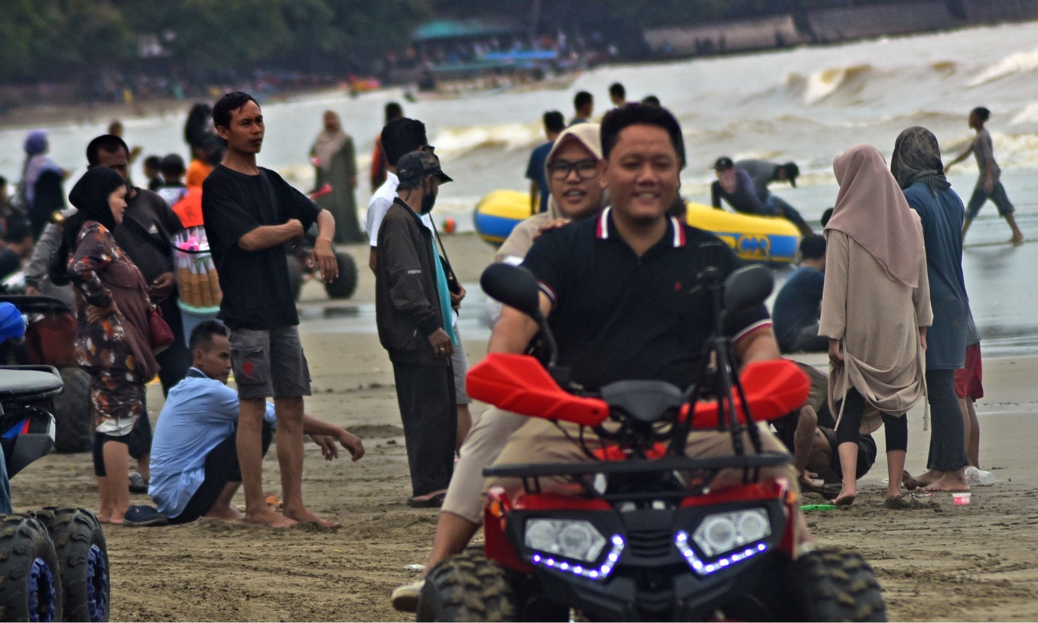 <p>Polisi Perketat Keamanan Objek Wisata</p>