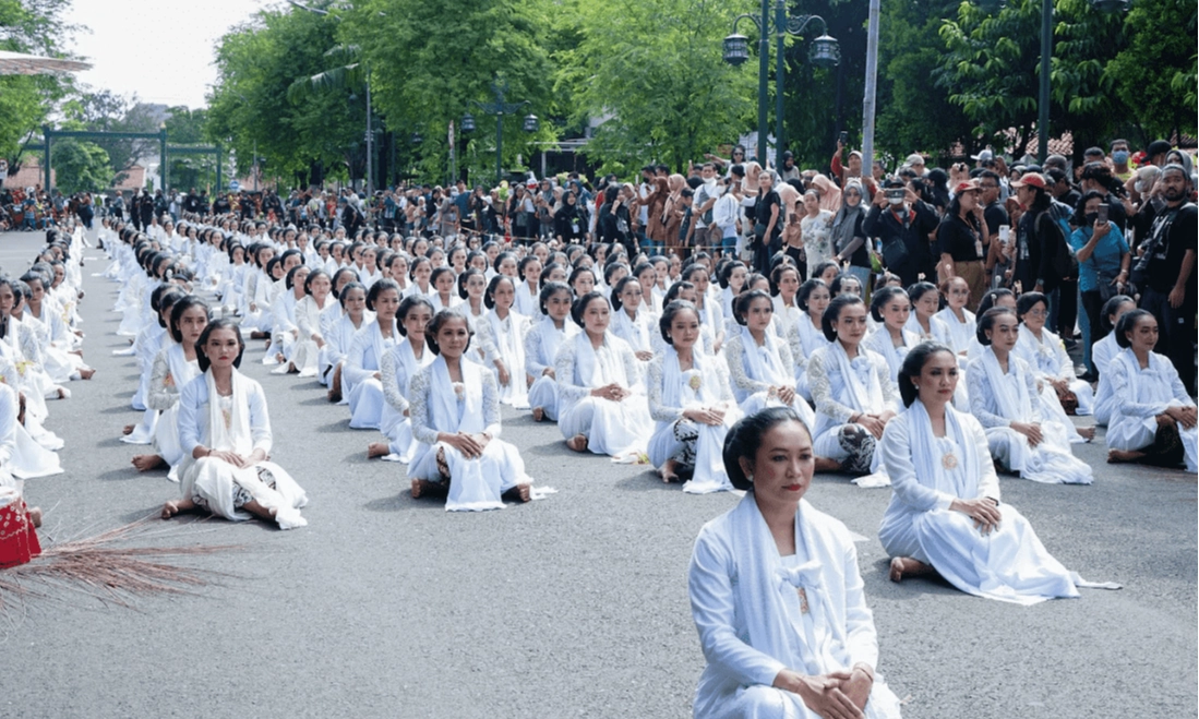 <p>Beragam Festival Seni Budaya Di Bulan April</p>