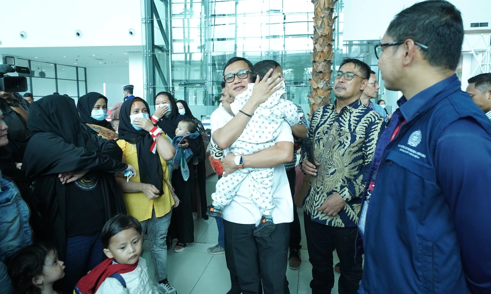 <p>Membuka Pintu&nbsp;Arab Saudi Bagi Pencari Rezeki</p>