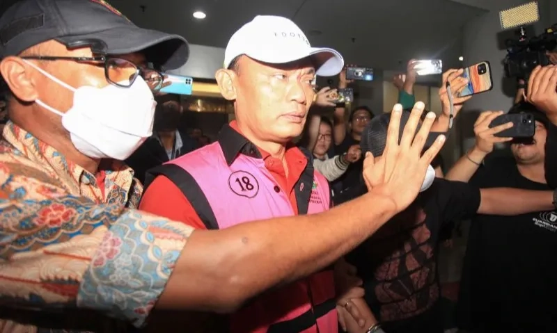 <p>Kasus Suap Hakim, Kejagung Telusuri Aliran Uang Rp60 Miliar</p>