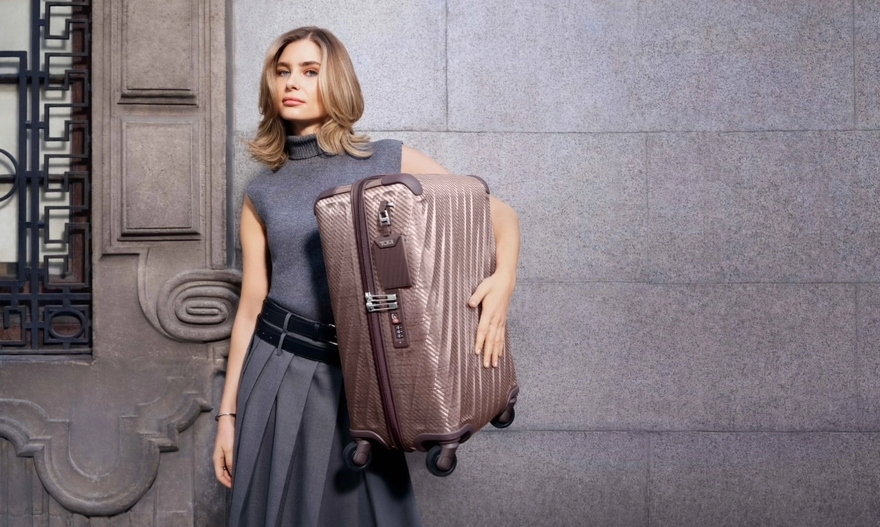 <p>19 Degree Lite, Koper Teringan Dari TUMI</p>