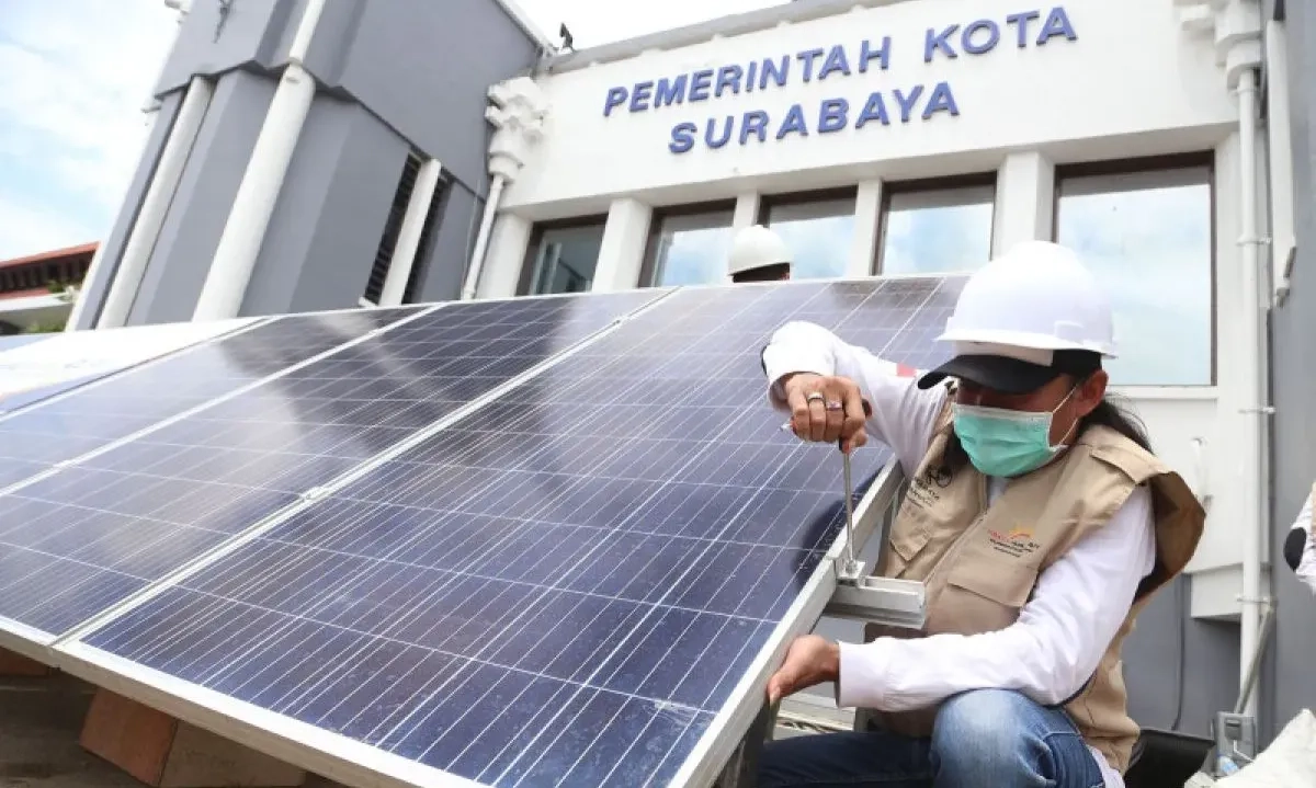 <p>Pemerintah Jadikan Surabaya Percontohan Efisiensi Energi Sektor Bangunan Gedung</p>