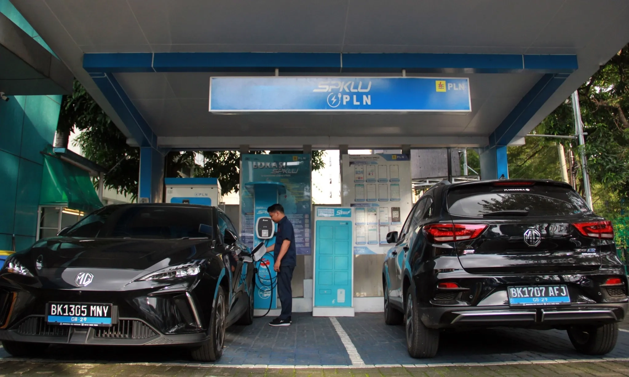 <p id="isPasted">Penggunaan Mobil Listrik Perkuat Ketahanan Energi Nasional</p>